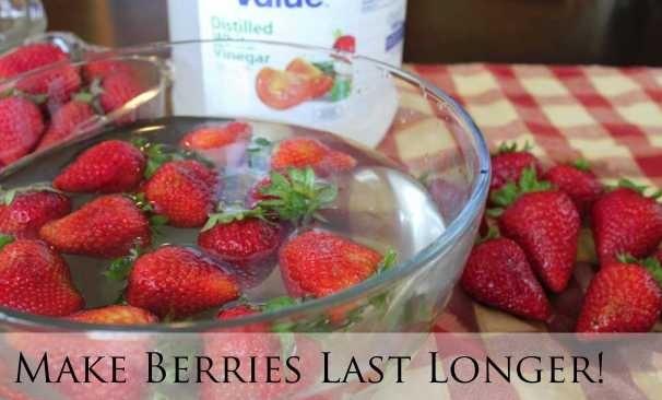 Soak berries in Vinegar and Water to last longer