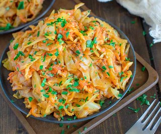 Easy Chicken and Cabbage
