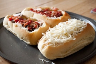 Deep Dish French Bread Pizza