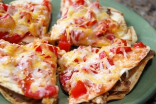 Microwave Mexican Pizza