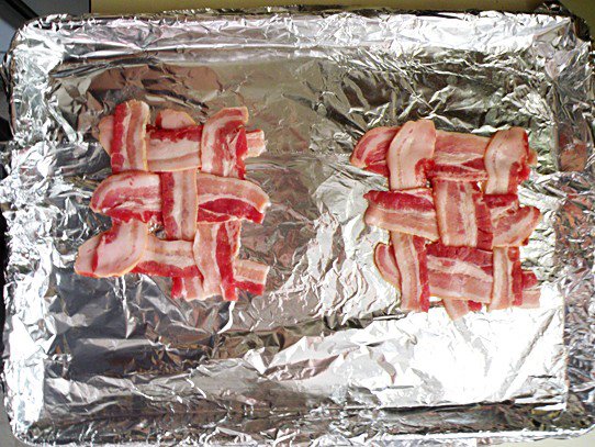Best way to put Bacon on a sandwich
